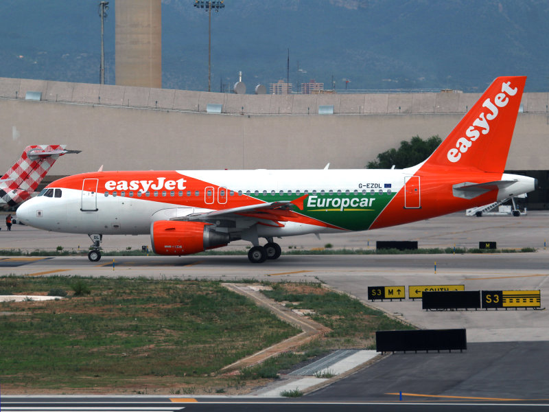 G-EZDL PMI 9-17 CD.jpg