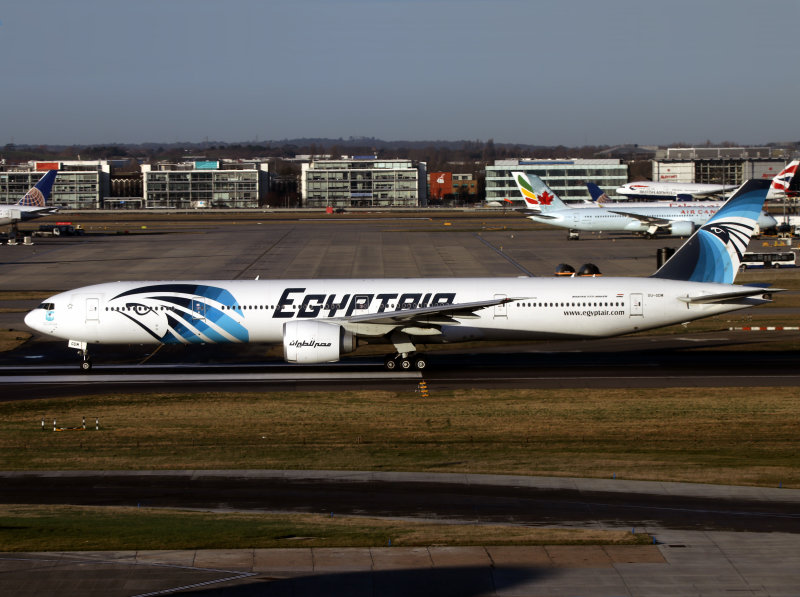 B777-300 SU-GDM