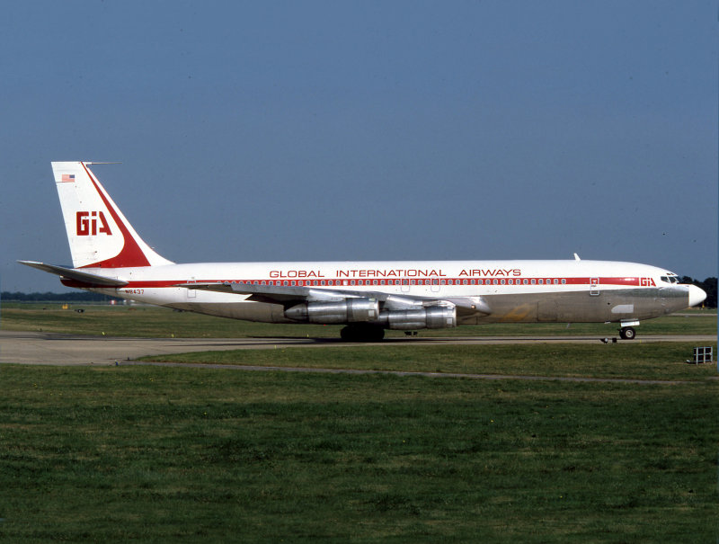 N8437_LGW_CG.jpg