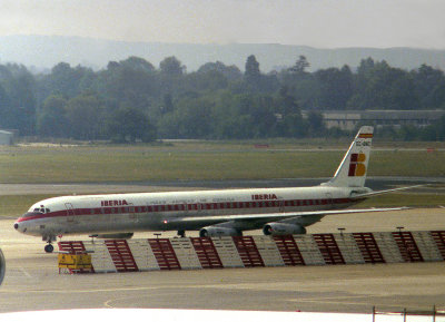 DC8-63 ECBMZ