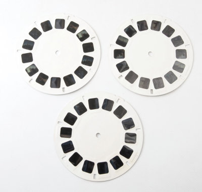 06 Viewmaster Belgien Belgium 3 Reels with Coin & Stamp Sawyer's Pack 3D.jpg