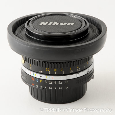 09 Nikon Nikkor 50mm f1.8 Pancake Len AIS.jpg