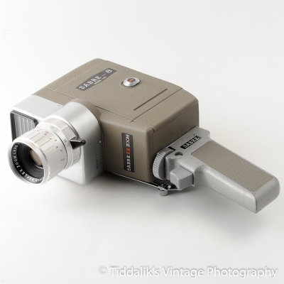 01 Sabre EE Zoom 8 Model 707 8mm Cine Movie Camera + Case and Instructions.jpg