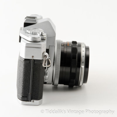 04 Canon Pellix QL SLR Camera with 50mm f1.8 FL Lens & Case.jpg