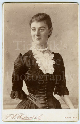 02 Victorian Young Woman CDV Cabinet Card.jpg