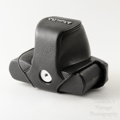 03 Olympus Black Leatherette SLR Camera Case 1 for the OM10 OM1 OM2 OM3 OM20.jpg