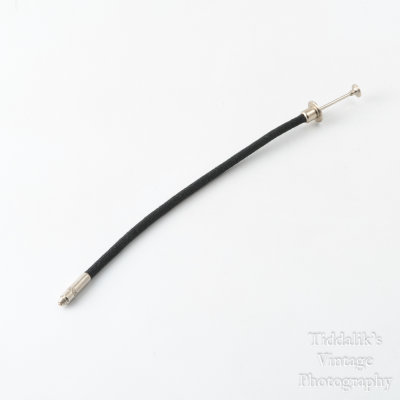 01 Vintage Short Cloth Shutter Cable Release Approx. 7'.jpg