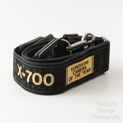 07 Minolta X-700 Wide Black Camera Strap European Camera of the Year Special Edition.jpg
