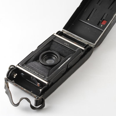 09 Agfa Standard Vintage 120 Roll Film Folding Camera.jpg