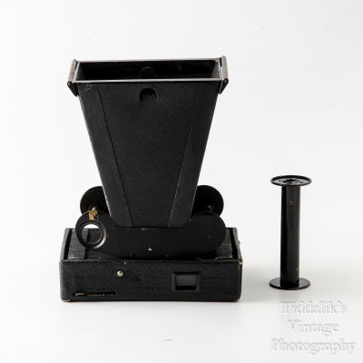 07 Kodak Brownie No. 2 Cartridge Hawk-Eye Model B 120 Roll Film Box Camera - Working.jpg