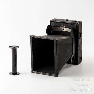 06 Kodak Brownie No. 2 Cartridge Hawk-Eye Model B 120 Roll Film Box Camera - Working.jpg
