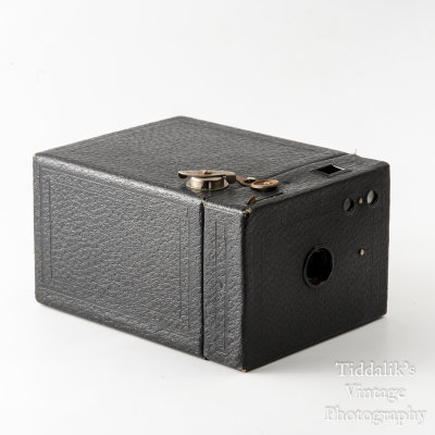 05 Kodak Brownie No. 2 Cartridge Hawk-Eye Model B 120 Roll Film Box Camera - Working.jpg
