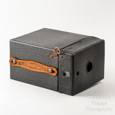 04 Kodak Brownie No. 2 Cartridge Hawkeye Model C 120 Roll Film Box Camera.jpg