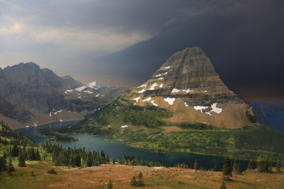 0012-3B9A6735-Hidden Lake & Bearhat Mountain, Glaciert.jpg