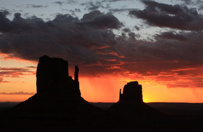 0024-Monument Valley Sunrise-.jpg