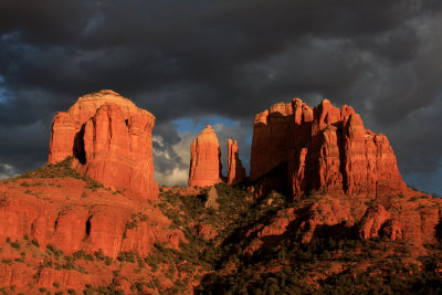 0077-IMG_9299-1b-Dramatic Sunset Lighting on Cathedral Rock, Sedona.jpg