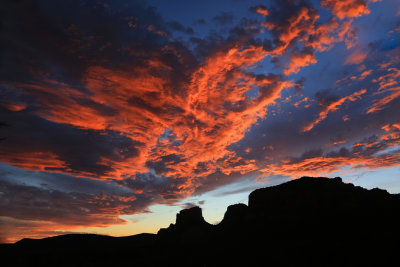 0045-3B9A5710-Castle Rock Sunset, Sedona.jpg