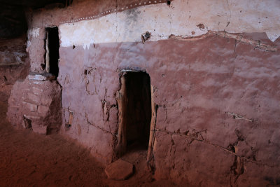 0097-3B9A8637-Inside Moon House Ruin.jpg