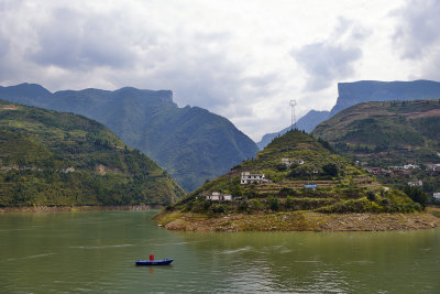 DSC_2048.jpg