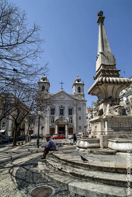 Igreja e Fontanrio/Obelisco de So Paulo