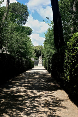 Villa Medici - 08.jpg