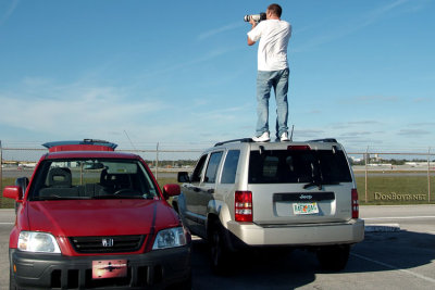 January 2008 - Dan Brownlee shooting aircraft at Ft. Lauderdale-Hollywood International Airport