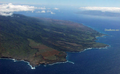 2010 - an aerial view of West Maui from Hawaiian Airlines Boeing 717 N487HA enroute to Honolulu