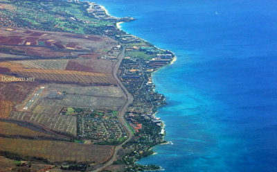 2010 - aerial view of West Maui (Kapalua and Ka'anapali Beach) from Hawaiian Airlines Boeing 717 N487HA