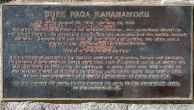 Plaque under statue of Duke on Waikiki Beach