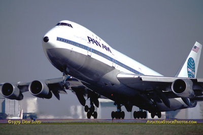 1979 - Pan Am Boeing 747 taking off from runway 27R at Miami International Airport