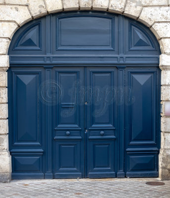 La grande porte bleue
