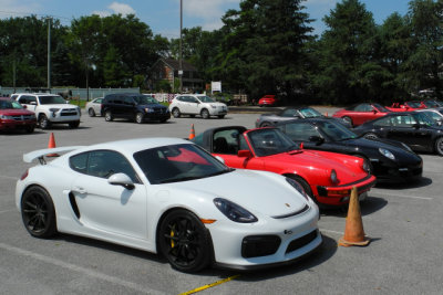 2016 Porsche Cayman GT4 in the parking lot of the Plain & Fancy Farm Smokehouse and Restaurant in Bird-in-Hand, PA. (1207)