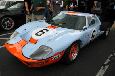 Very good replica of Ford GT40 that won the 1968 and 1969 24 Hours of Le Mans (0805)