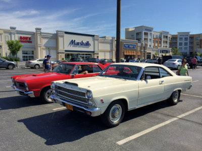 1966 Ford Fairlane 500 with 427 cid V8, tribute (6379)