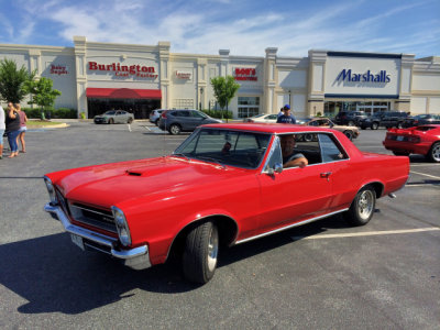 1964 Pontiac Le Mans with 1965 front-end (6380)