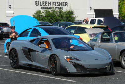 McLaren 675 LT (1609)