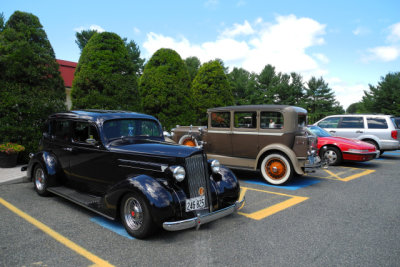 1937 Packard, left, and 1928 Studebaker (1339)