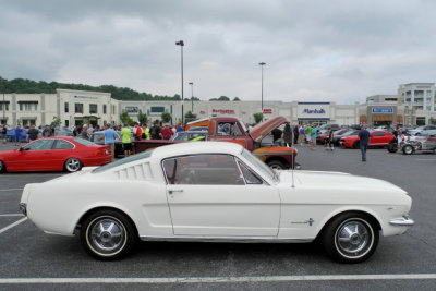 1965 Ford Mustang 2+2 Fastback at Cars & Coffee in Hunt Valley, MD. (DSCN1124)
