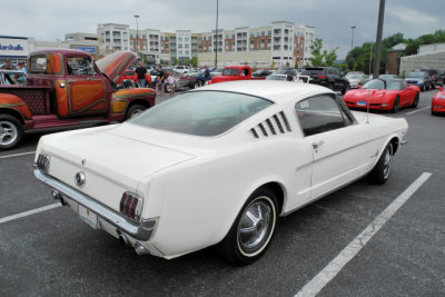 1965 Ford Mustang 2+2 Fastback at Cars & Coffee in Hunt Valley, MD. (DSCN1131)