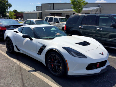 2016 Chevrolet Corvette Z06 (C7) at Cars & Coffee in Hunt Valley, MD. (IMG_6410)
