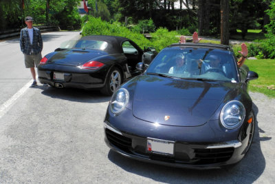 (987.2) Porsche Boxster and (991.1) Porsche 911S in West Virginia Grand Tour of Porsche Club (PCA-CHS). (DSCN1032)