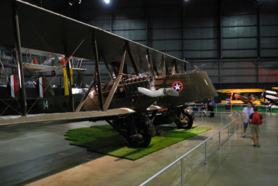 Martin MB-2 (NBS-1) replaced the British Handley-Page O-400 and Italian Caproni bombers produced in the U.S. during WWI. (8000)