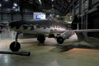 Messerschmitt Me 262A Schwalbe: This German WWII plane was the world's first operational turbojet aircraft. (8222)