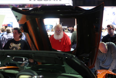 Is Santa considering the 2019 Chevrolet Corvette ZR1 for his Christmas gift list? (0604)