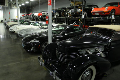 1936 Cord and other collector cars (2560)