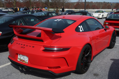 2018 Porsche 911 GT3 (991.2), spectator parking lot, Porsche Swap Meet in Hershey, PA (0631)