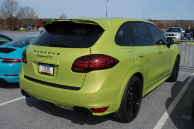 Porsche Cayenne GTS, spectator parking lot, Porsche Swap Meet in Hershey, PA (0641)
