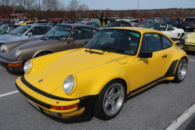 Porsche 911 Turbo, spectator parking lot, Porsche Swap Meet in Hershey, PA (0651)