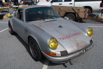 Porsche 911, vendors' area, Porsche Swap Meet in Hershey, PA (0671)