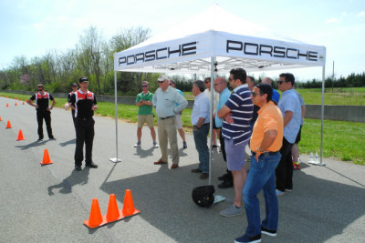 Porsche Driving Experience briefing (2730)